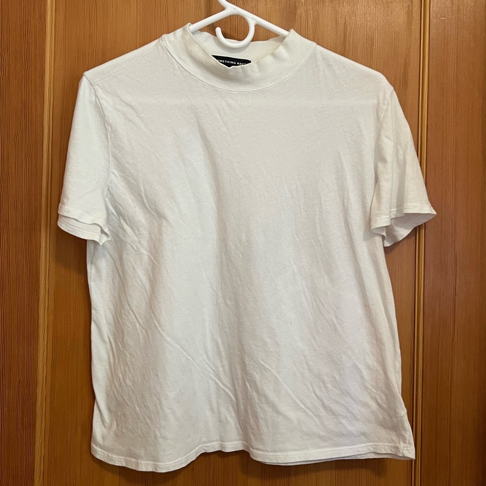 SOMETHING NAVY 🤍 Mock-Neck Tee